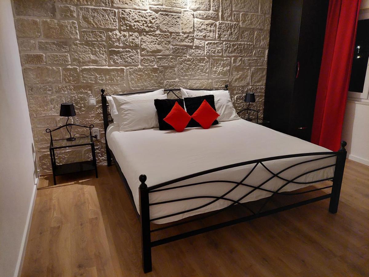 Apartment Epetij Spalato Esterno foto